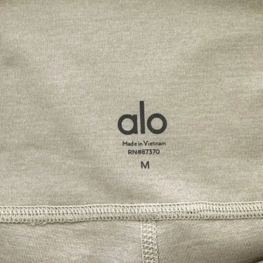 ALO Yoga high rise